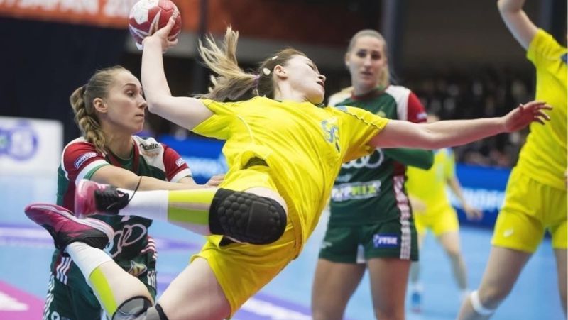 Женская сборная по гандболу спортсменки, чемпионат, матч