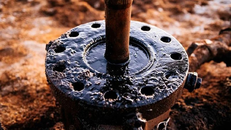 нефть нефтяная добыча