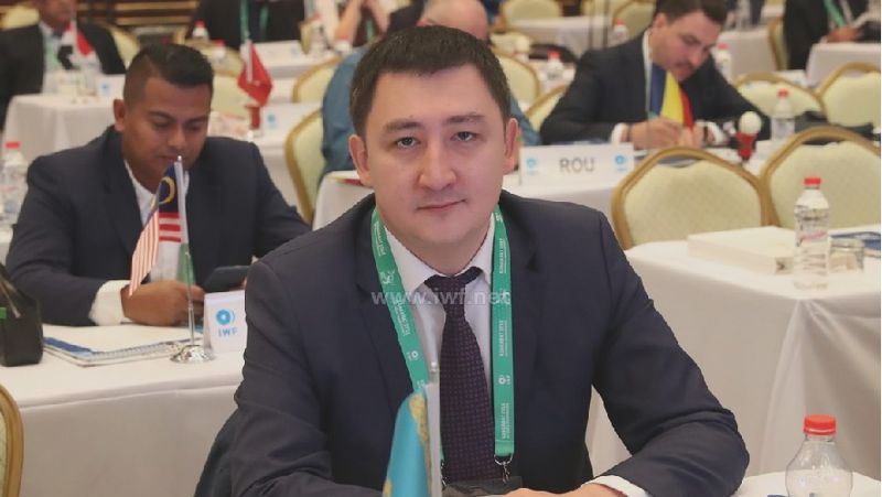 Алдияр Нуралинов Тяжелая атлетика, разъяснения