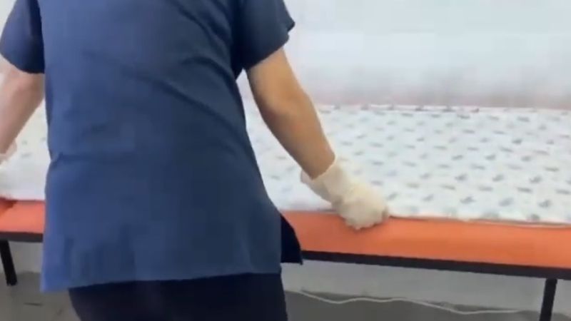 Жительница Актау добилась, чтобы в больнице пациентам выдавали подушки 