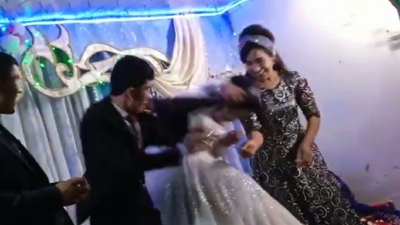 узбекистанец, свадьба, невеста, удар, наказание, избежание