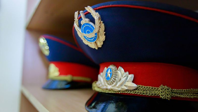 фуражка актау, полицейский, спасение, мужчина, видео, восхищение