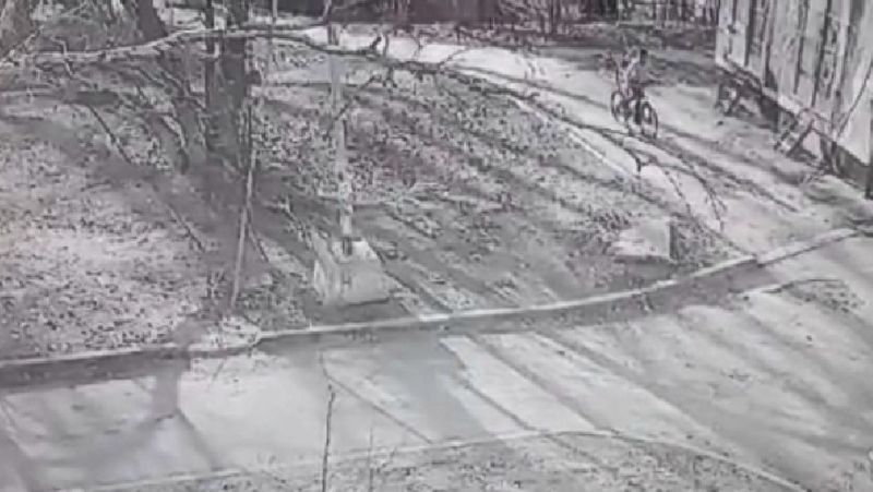 подросток на велосипеде нашли мальчика по камерам