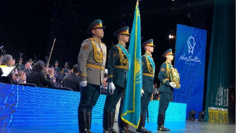 Мемлекеттік ту көтеру рәсімі