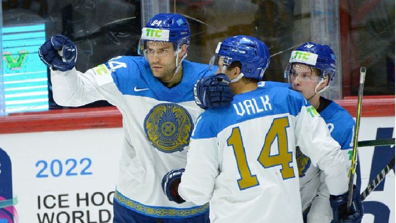 Хоккей шайбалы хоккейден жарыс