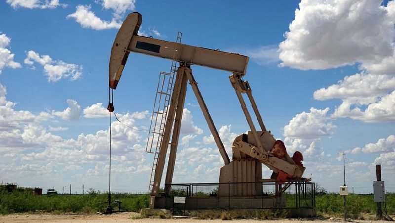 цена на нефть выросла на 2%