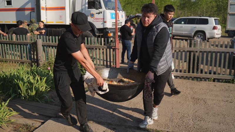 Жизнь до и после: что волнует спасенных от пожаров в Абайской области