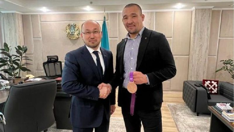 Даурен Абаев и Даулет Шабанбай Борьба Премия