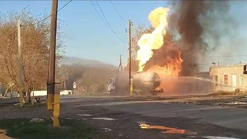 газовоз вспыхнул в Жамбылской области