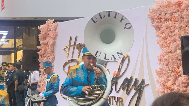 Казахстан военный оркестр
