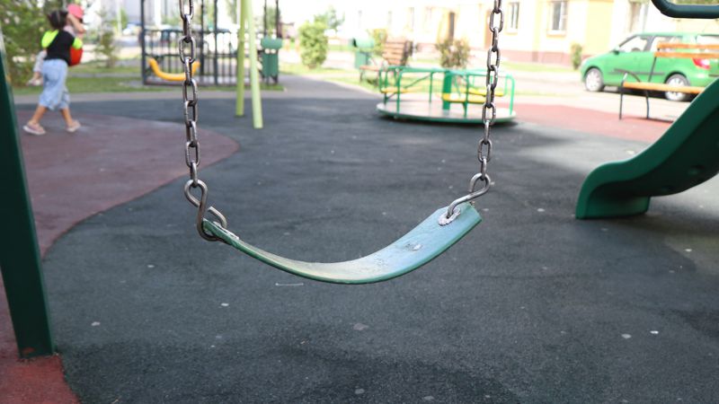 детская площадка Суровое детство: пользователи возмущены горкой в Талдыкоргане