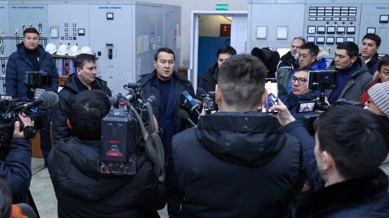 Алихан Смаилов премьер