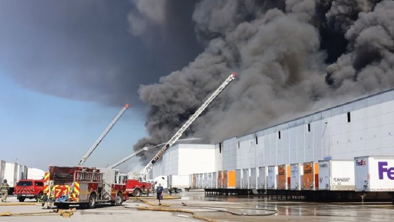«Евразия» выплатит более 5 млрд тенге за пожар на складе Walmart