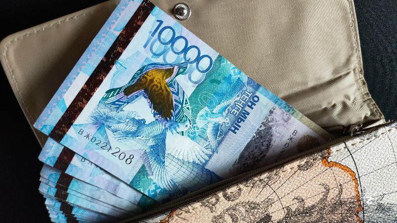зарплата в кошельке повышение с 2022 года