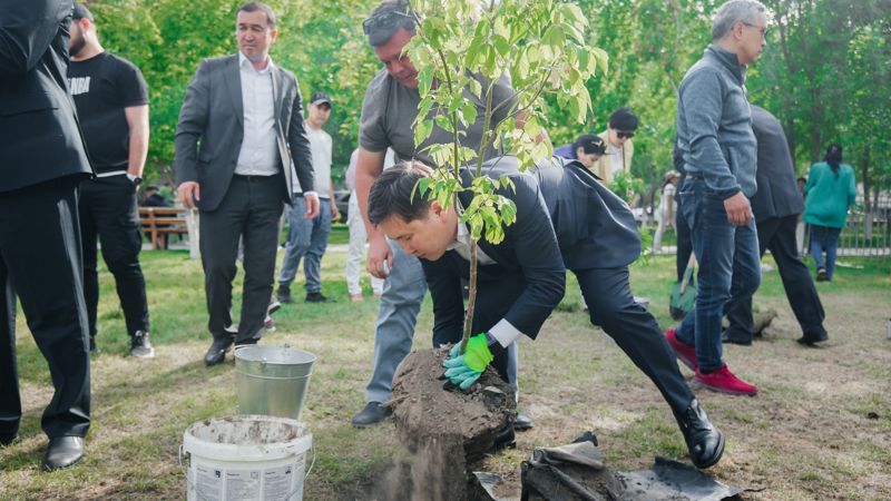 В Атырау отметили День семьи