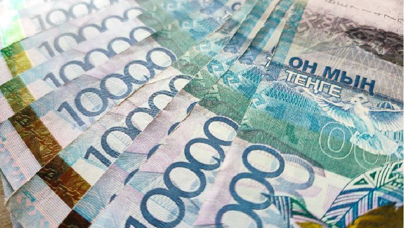 Айыппұл пара алғаны үшін ақша төлейді