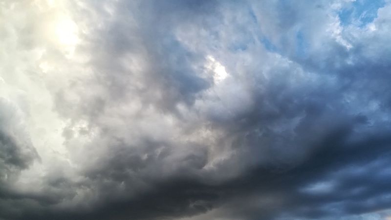 Бұлтты аспан Қазақстан, ауа райы болжамы, жаңбыр, найзағай, бұршақ