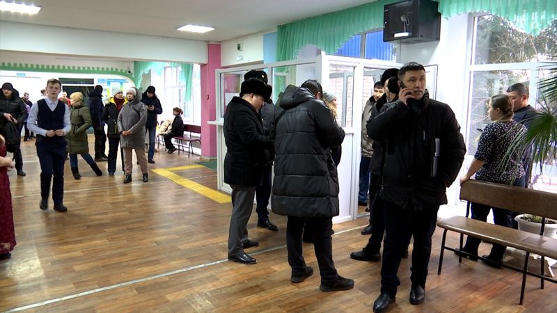 В петропавловской школе, где произошло ЧП, не было охранных турникетов и металлоискателей