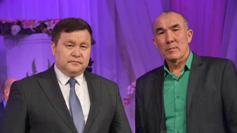 В районе Алтай наградили работников сельского хозяйства