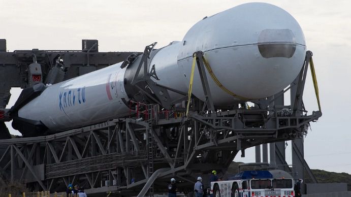 Ракетоноситель Falcon 9 с группировкой из 49 микроспутников запустила SpaceX