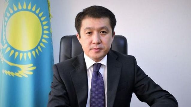 Қарабаев Марат Қарабаев қайта министр болды