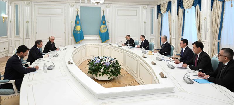 Токаев обсудил с гендиректором МАГАТЭ строительство АЭС в Казахстане