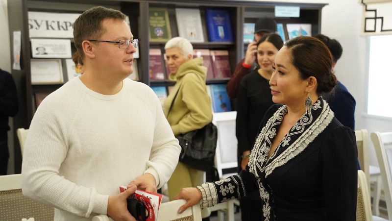 Кандидат в президенты Каракат Абден встретилась с преподавателями колледжа в Павлодаре