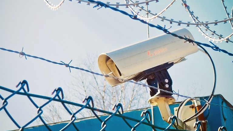 Осужденные в колонии Шымкента разбили более сотни камер наблюдения 