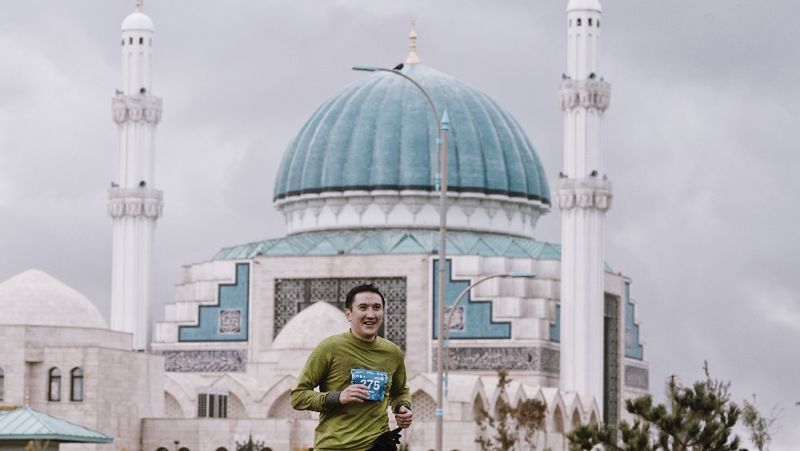 Как прошел Turkistan Marathon 2022 – беговой старт в колоритном этностиле