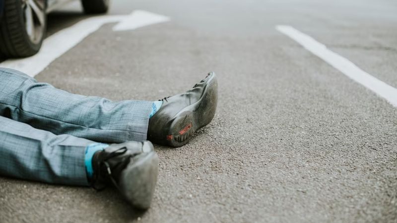 ДТП с пешеходом В Темиртау мужчина погиб, переходя дорогу в неположенном месте