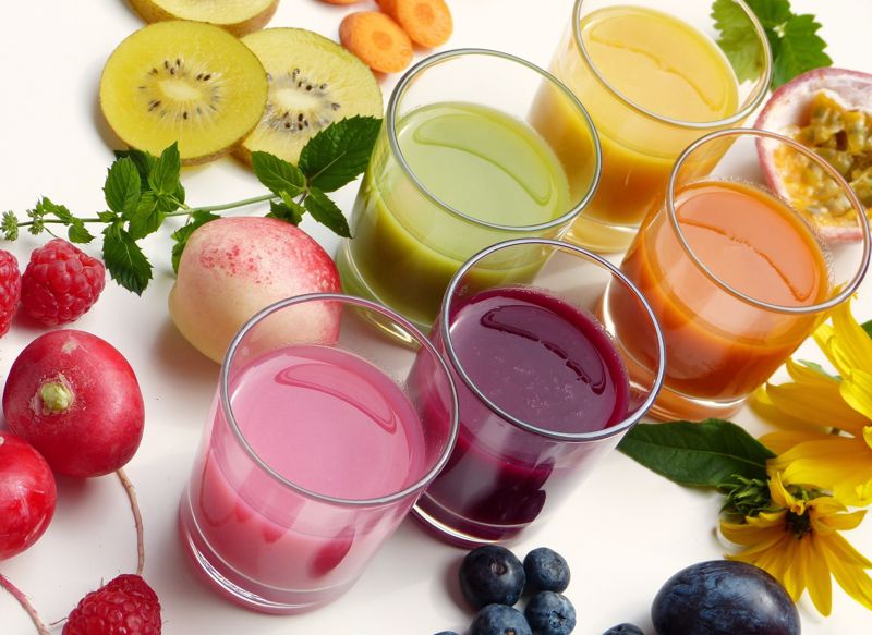 Свежие и здоровые: как приготовить сок из овощей и фруктов дома