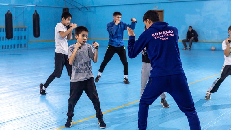 С любовью к спорту: Parimatch Foundation открывает секцию по кикбоксингу в Костанае