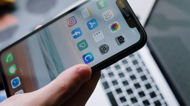 Смартфон, тариф Қазақстандағы байланыс операторларына тариф шарттарын өзгертуге тыйым салынуы мүмкін