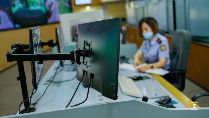 полиция компьютер