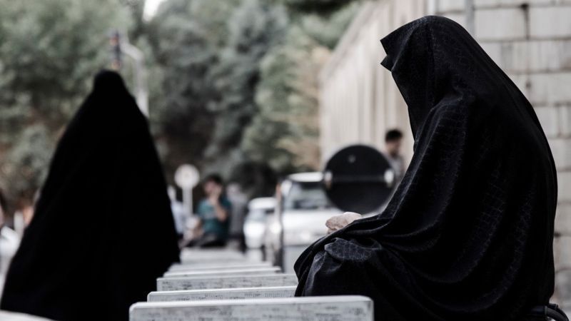 Иранда хиджаб киюге қарсы наразылықтар қайтадан басталды