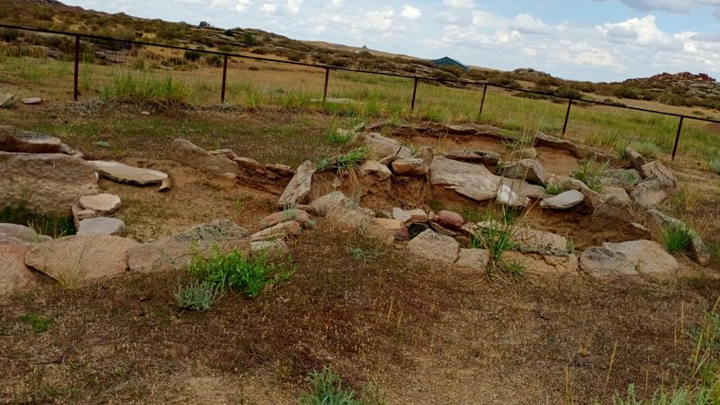 Погребение древнего человека в Абайской области, археологические раскопки
