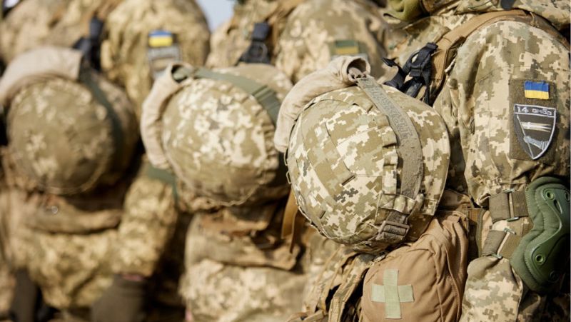 Каски, форма, защитная раскраска Ситуация в Украине 15 апреля