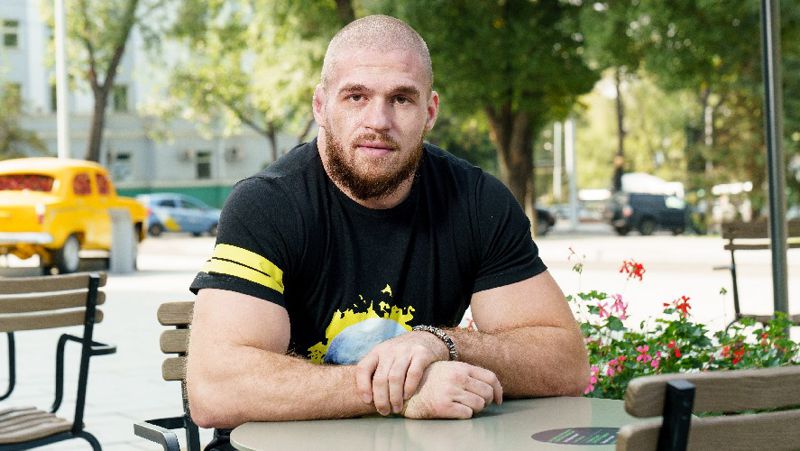 Артем Резников комментарий бойца