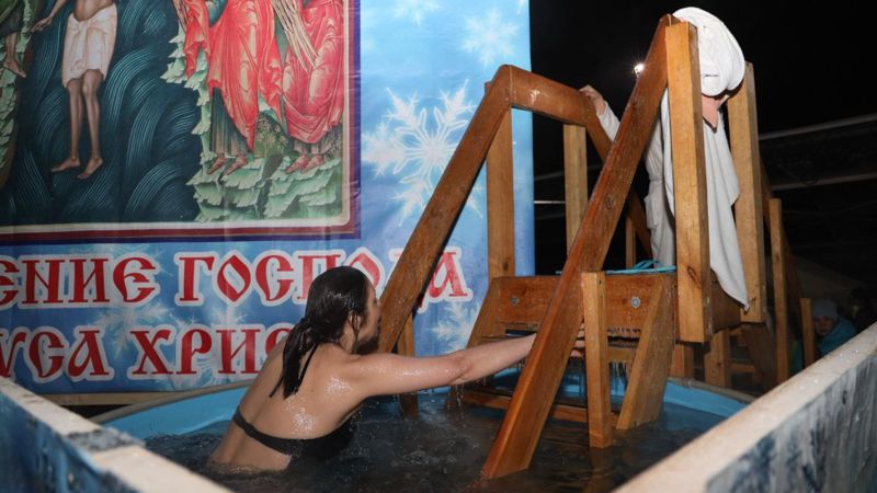 Праздничная литургия по случаю Крещения Господня