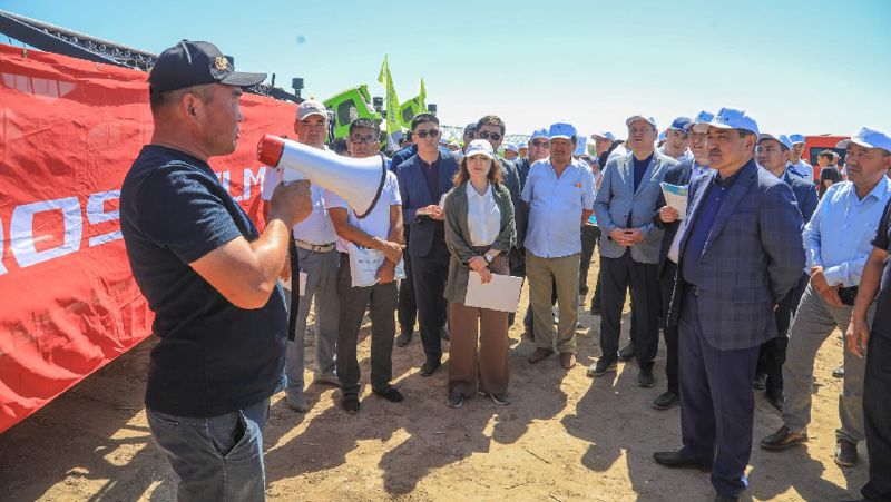 В Жамбылской области провели традиционный День поля