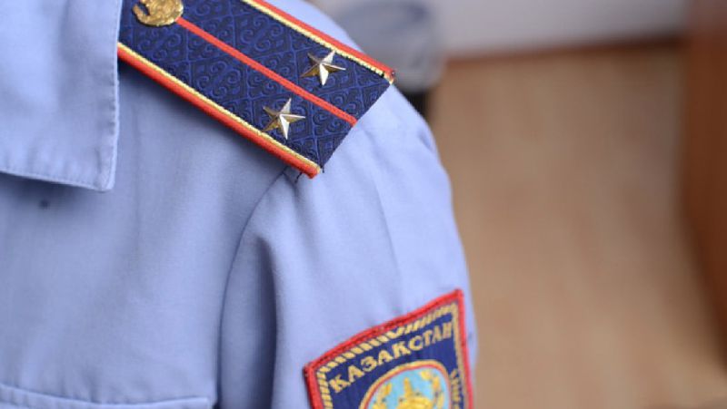 Полиция Избиение девушки в центре Алматы