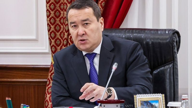 Әлихан Смайылов Тау-кен металлургия саласы, ҚР үкіметі