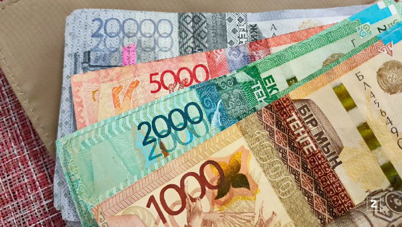 деньги тенге купюры, банкноты, астропрогноз
