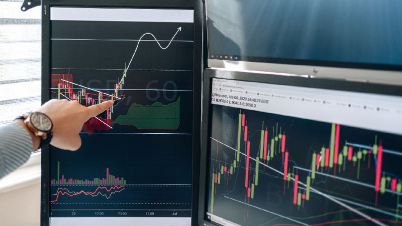 торги на бирже Определены критерии торгов ценными бумагами