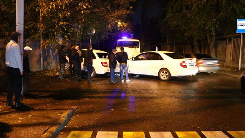 LADA Granta, Opel Astra, Toyota Camry