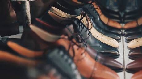 Продажу немаркированной обуви планируют продлить до 1 января 2024 года