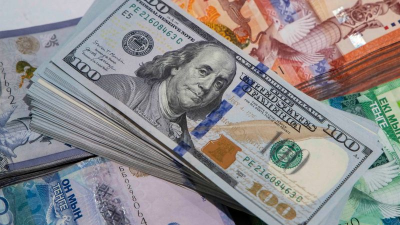Доллар, ақша Қазақстанның айырбастау пунктеріндегі 15 қыркүйектегі валюта бағамы