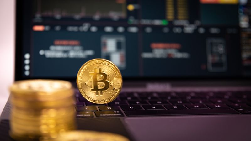 биткоин Цены на популярные криптовалюты на 25 марта