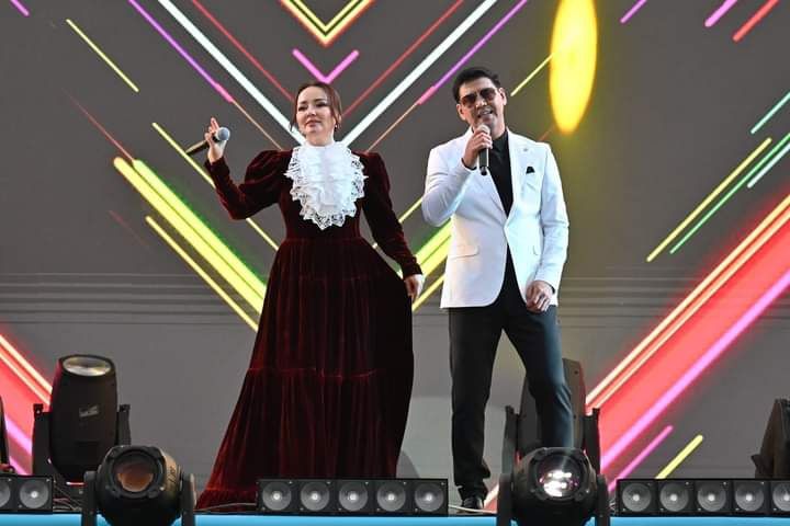 В Шымкенте на площади Астана прошел праздничный гала-концерт
