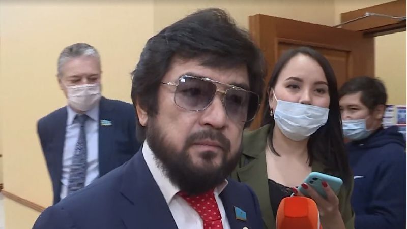 Бекболат Тілеухан Азаттық